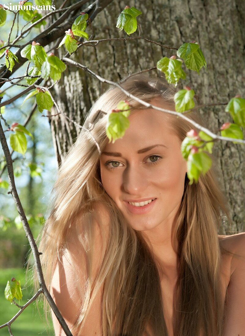 Галина, 20 лет, 0 размер груди